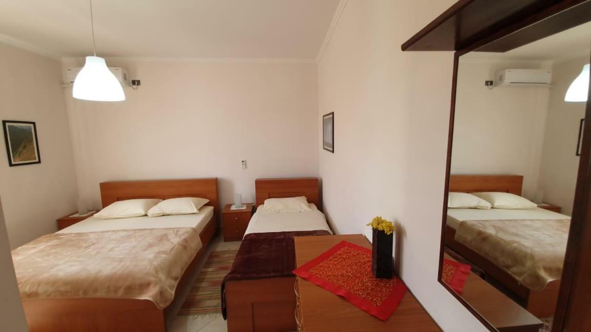 Ilir Guest House 1 Përmet Exteriér fotografie